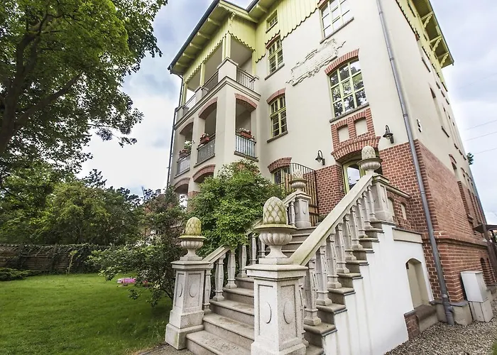 Insopot - Gogh - Near The Sea Sopot